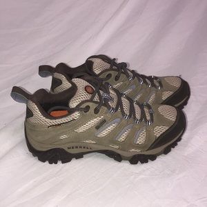 Women’s Merrell MOAB WTP/Dusty Olive Waterproof Hiking Shoes 6.5 EUC